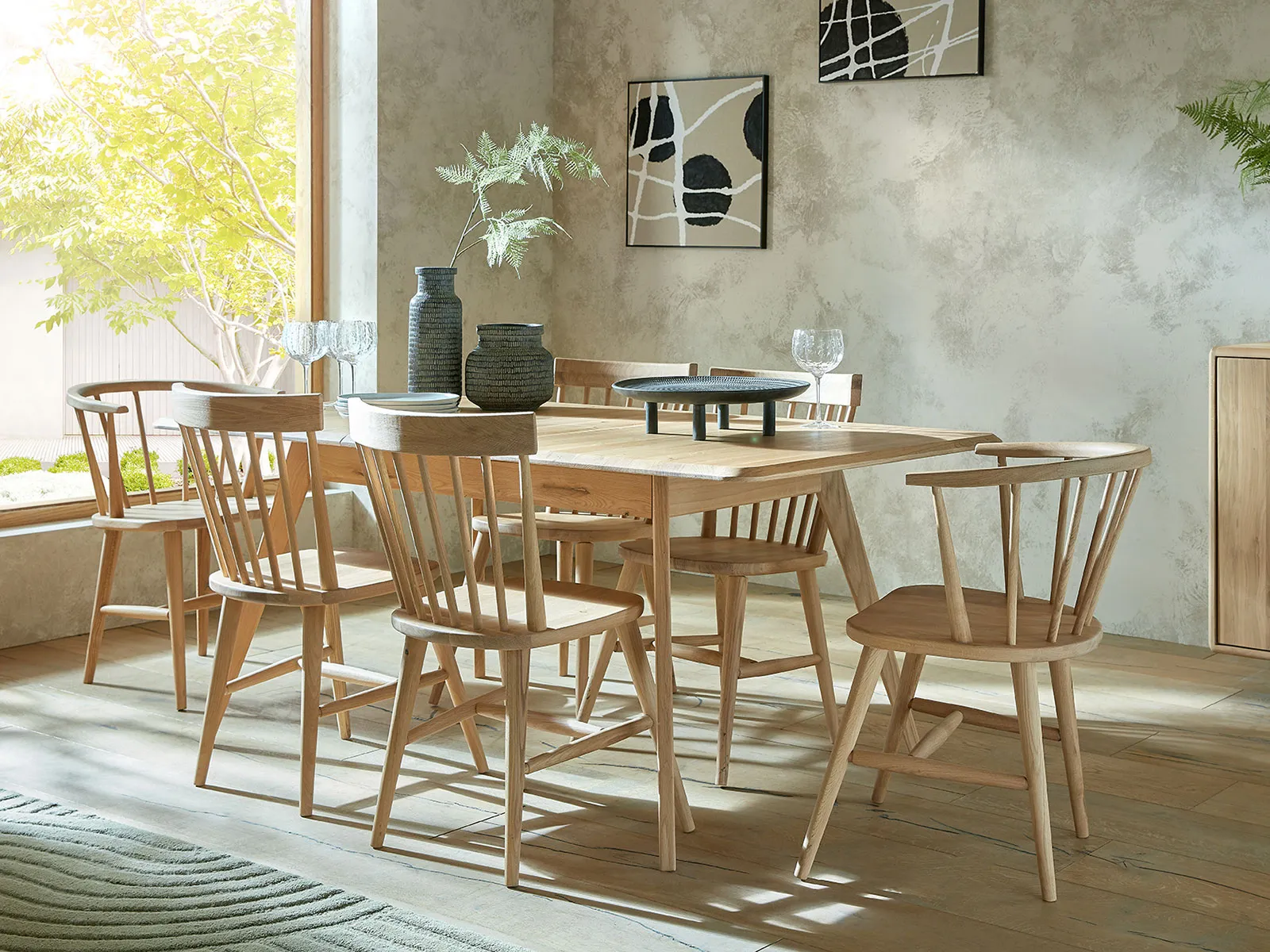 Extending Dining Table 1.6 - 2m